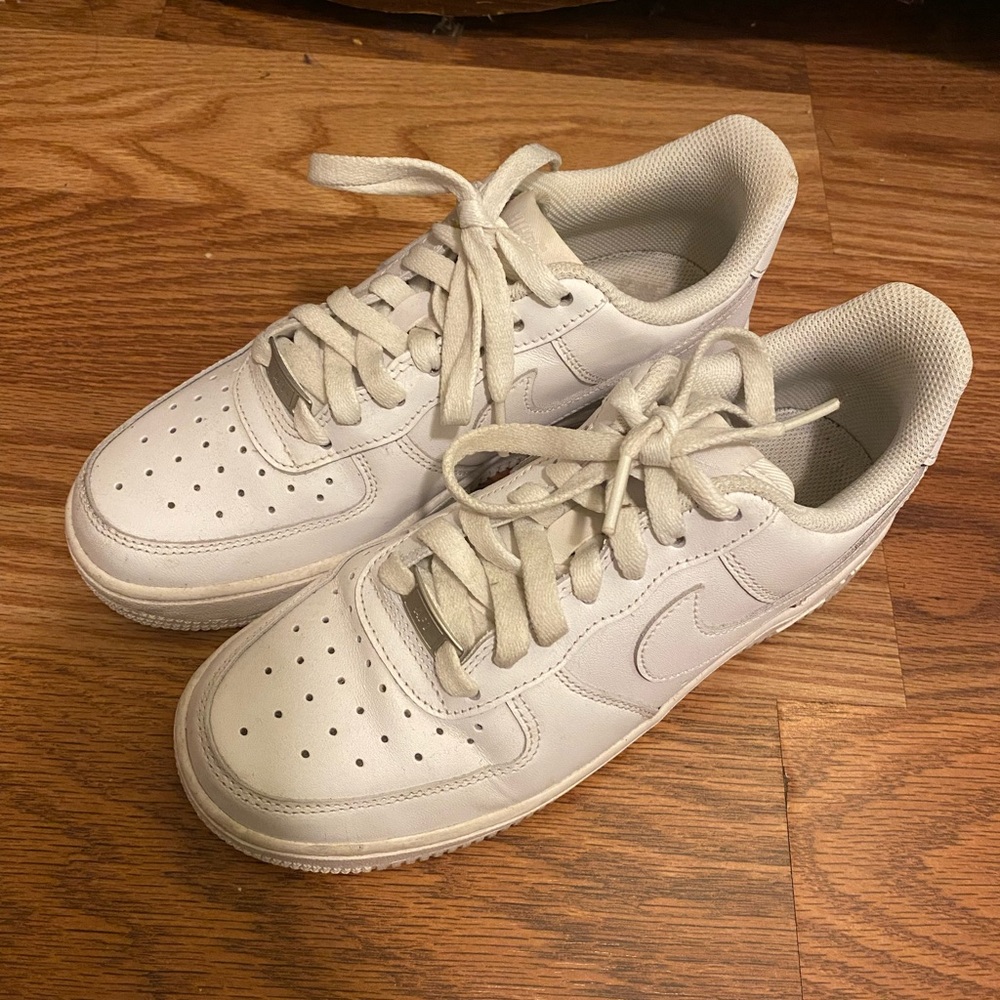 Nike White Air Force 1 Sneakers